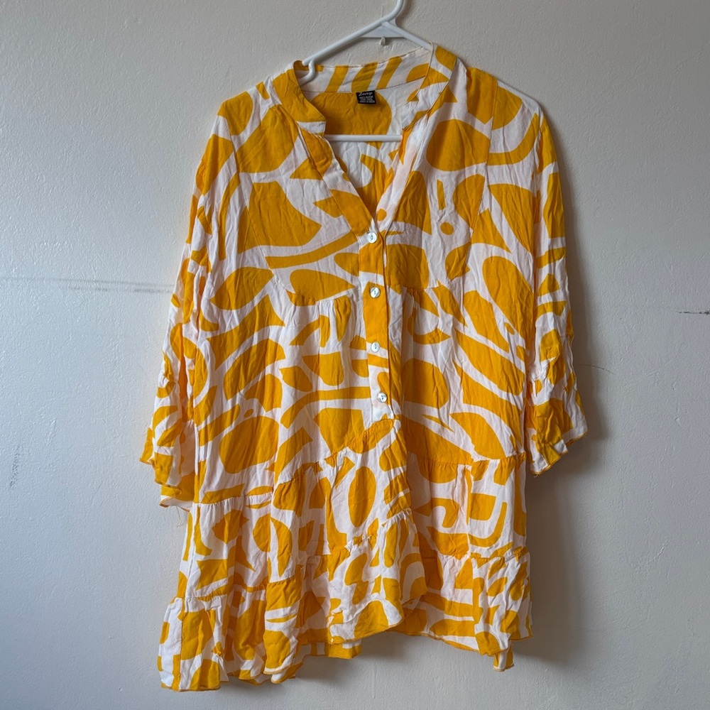 Lightweight Yellow & White Printed Button-Front Blouse